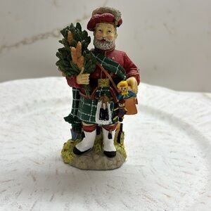 International Santa Collection 1rst Footer, Scotland 1997, collectible Santa